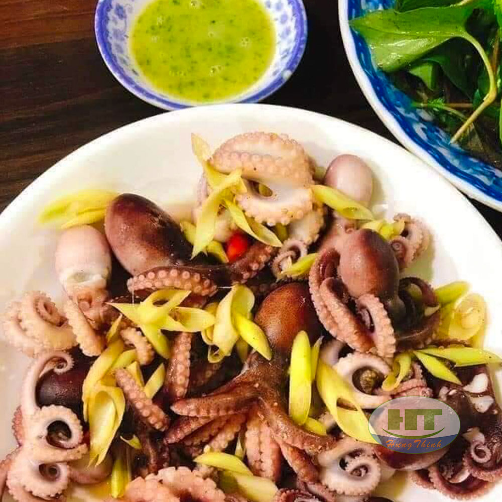 bạch tuộc hấp sả